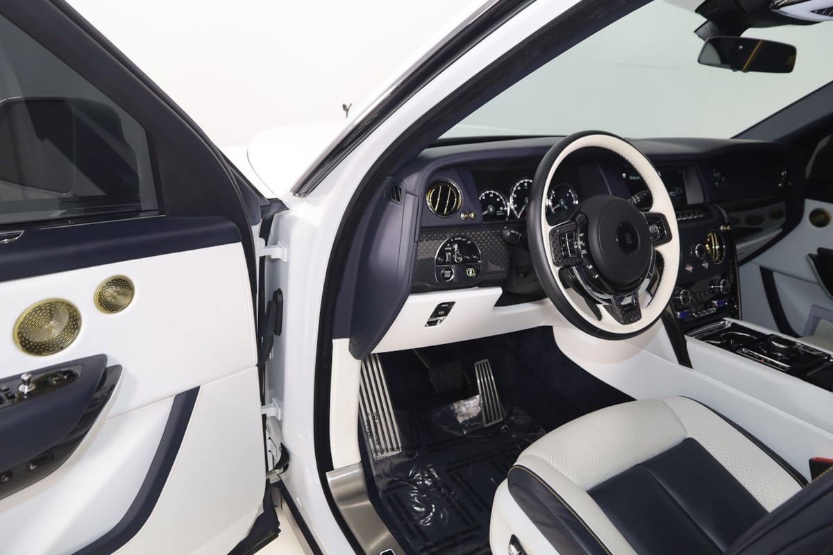 Used 2024 Rolls-Royce Cullinan Black Badge AWD/4WD image 82