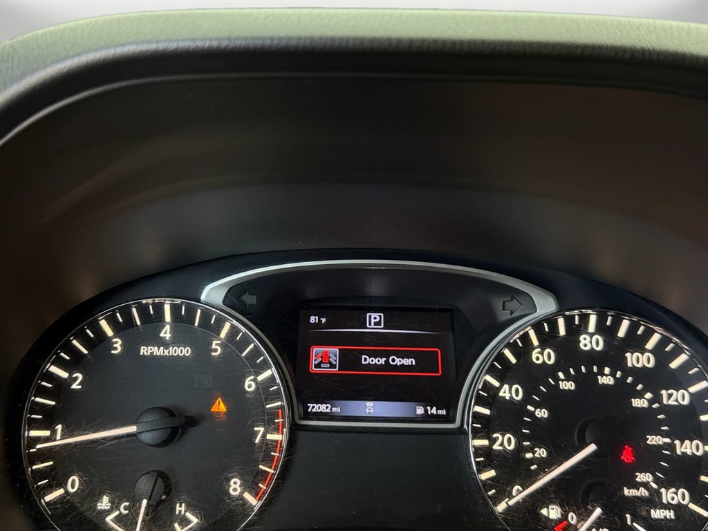Used 2018 Nissan Pathfinder S FWD image 18