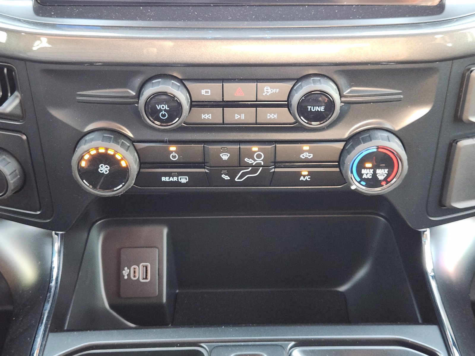 New 2026 Ford F150 STX w/ Equipment Group 200A RWD image 18