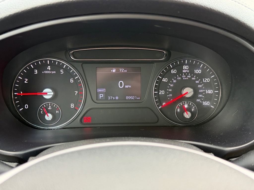 Used 2020 Kia Sorento LX image 24