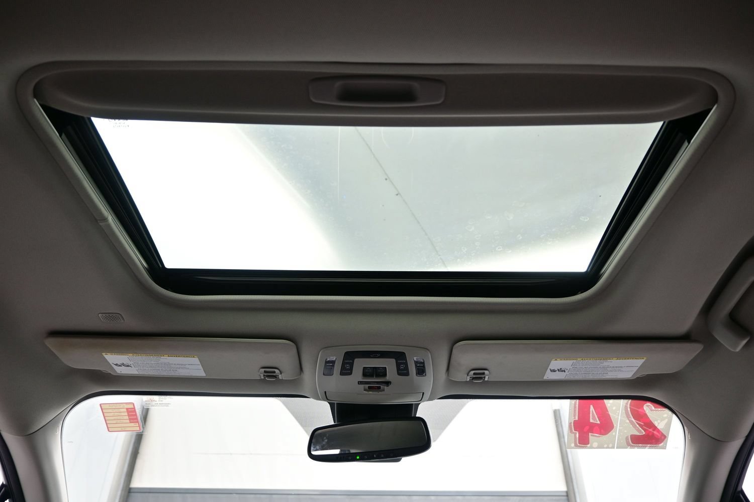 Used 2024 Toyota Sienna XLE AWD/4WD image 19