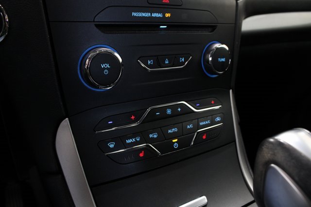 Used 2015 Ford Edge SEL w/ Equipment Group 201A image 11