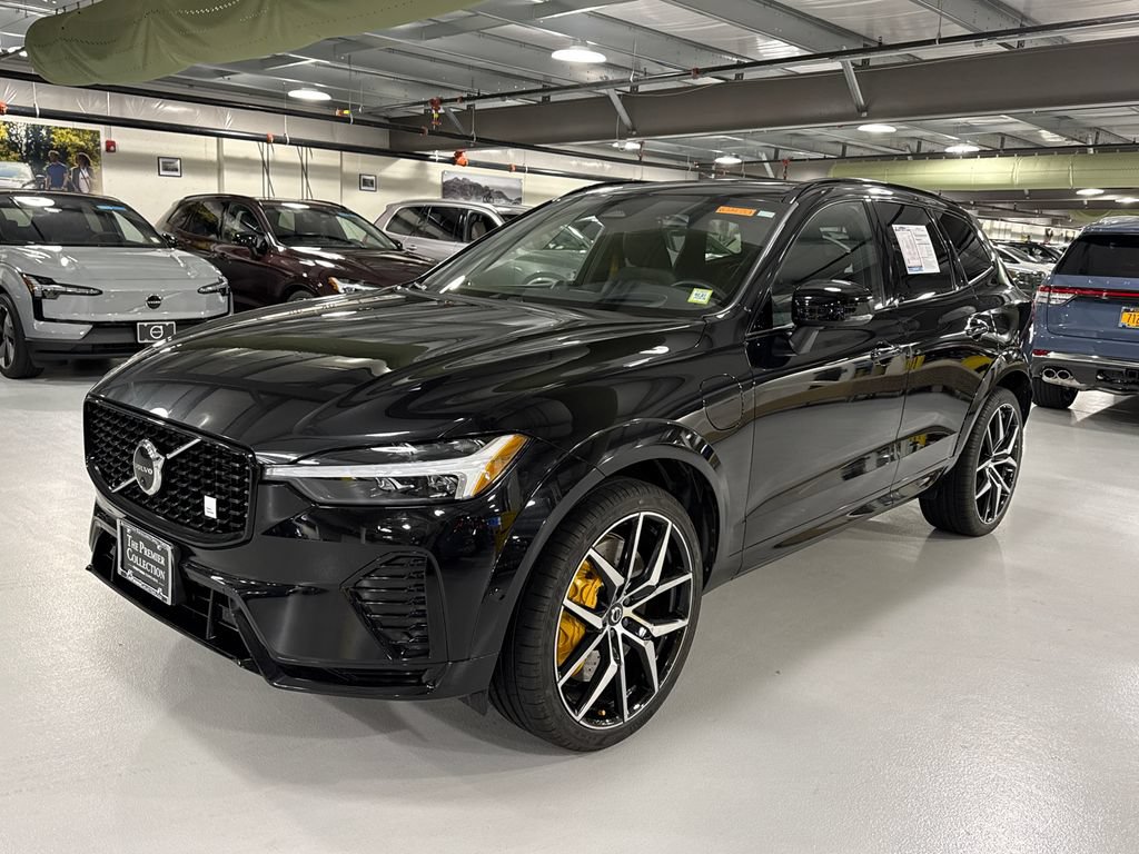 Certified 2023 Volvo XC60 T8 Polestar AWD/4WD image 5