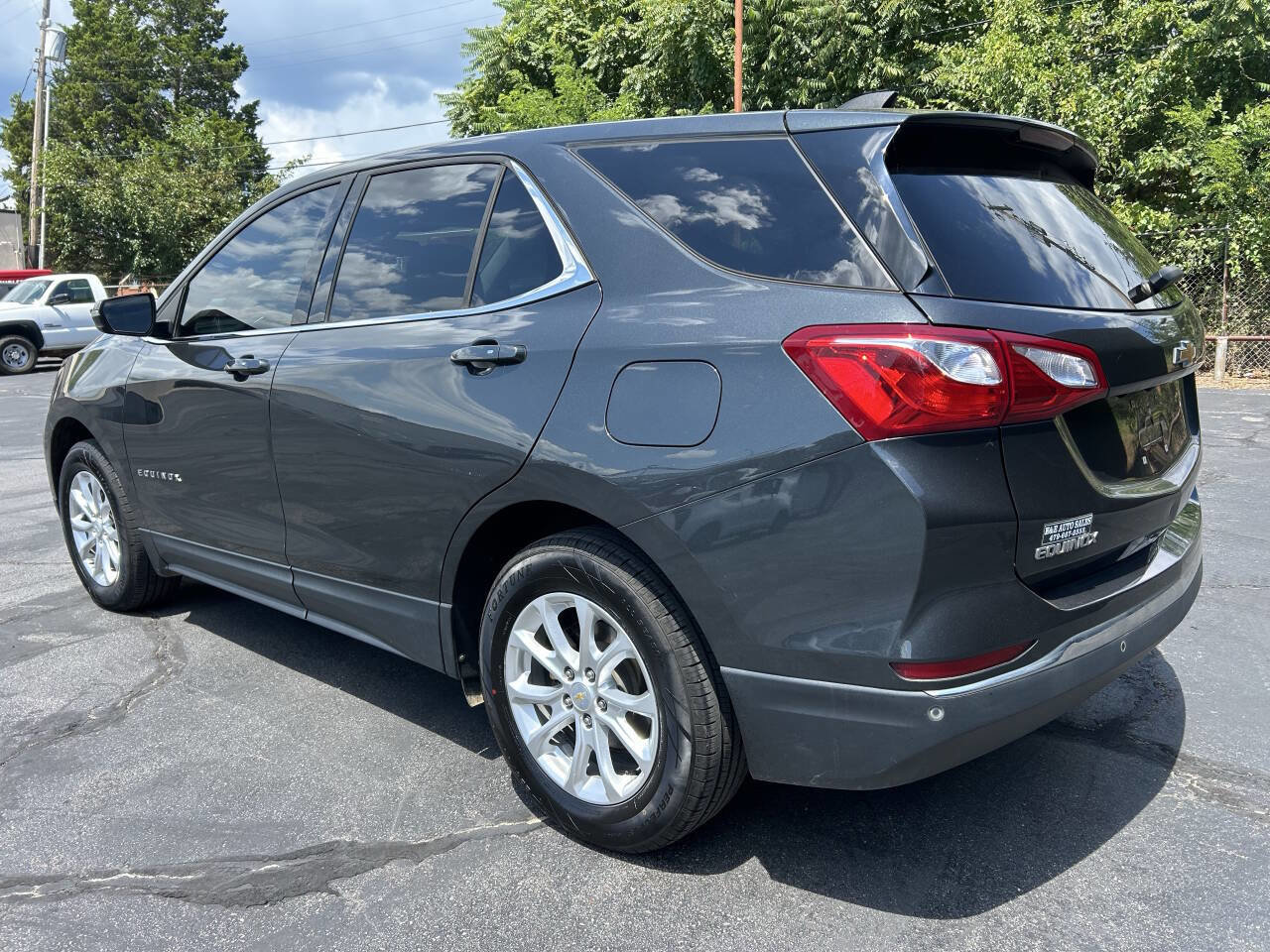 Used 2018 Chevrolet Equinox LT image 4
