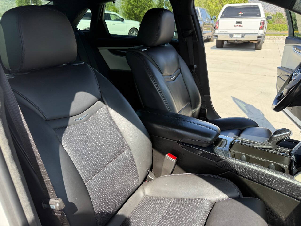 Used 2016 Cadillac XTS Vsport Platinum AWD/4WD image 27