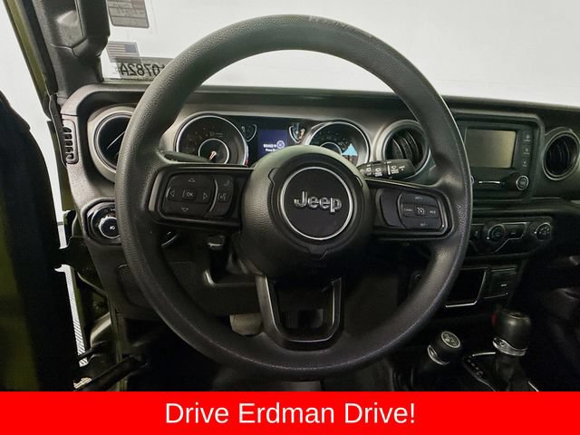 Used 2021 Jeep Wrangler Sport AWD/4WD image 9
