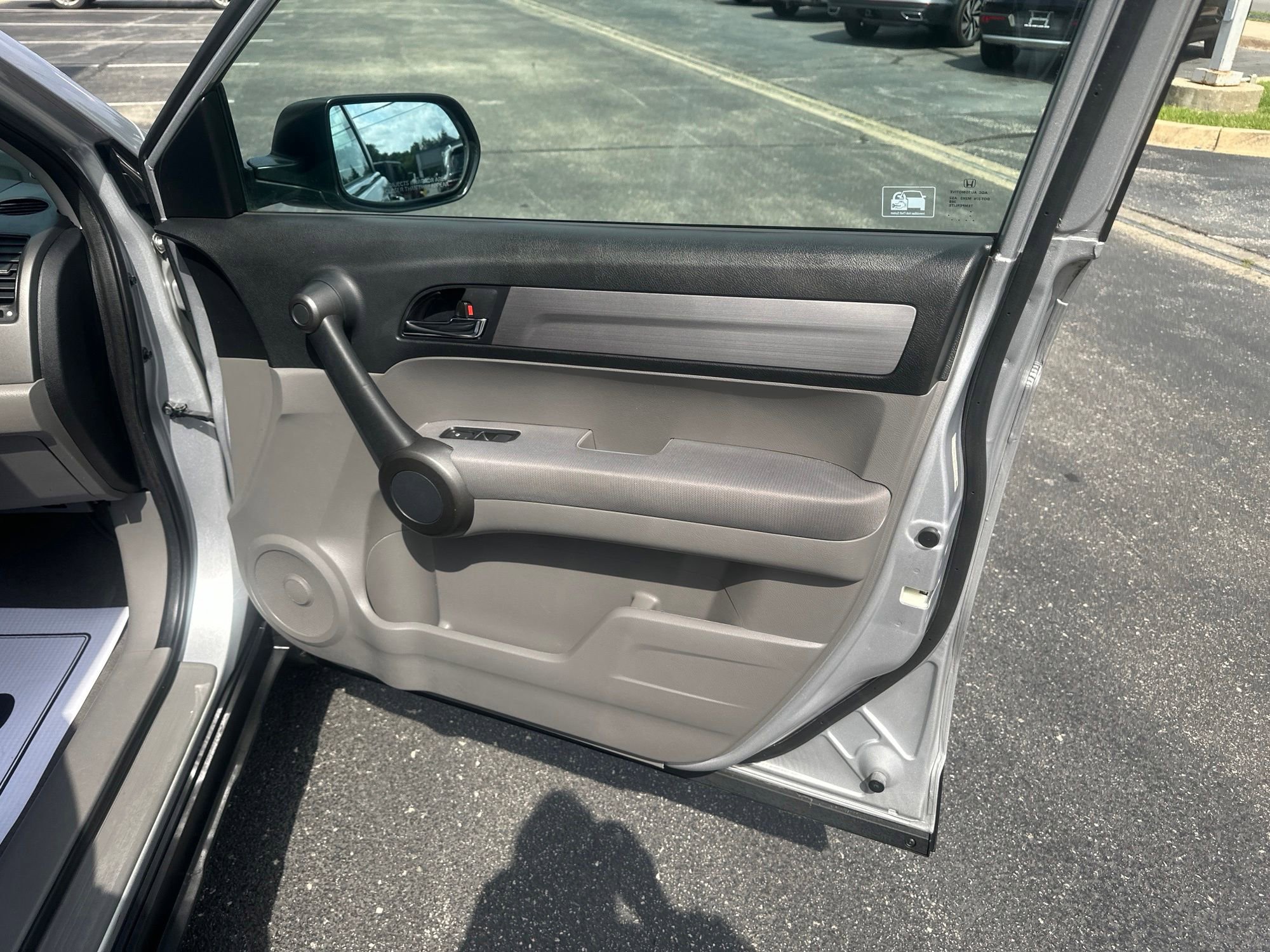Used 2011 Honda CR-V SE image 10