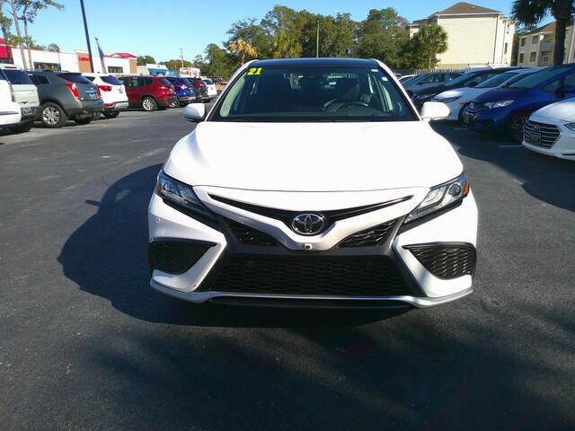 Used 2021 Toyota Camry XSE w/ Navigation Package image 7