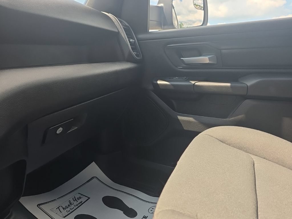 Used 2024 RAM 1500 Tradesman AWD/4WD image 18