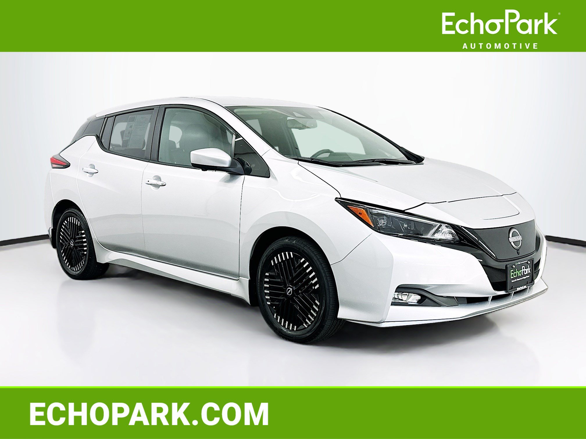 Used 2025 Nissan Leaf SV Plus FWD image 1
