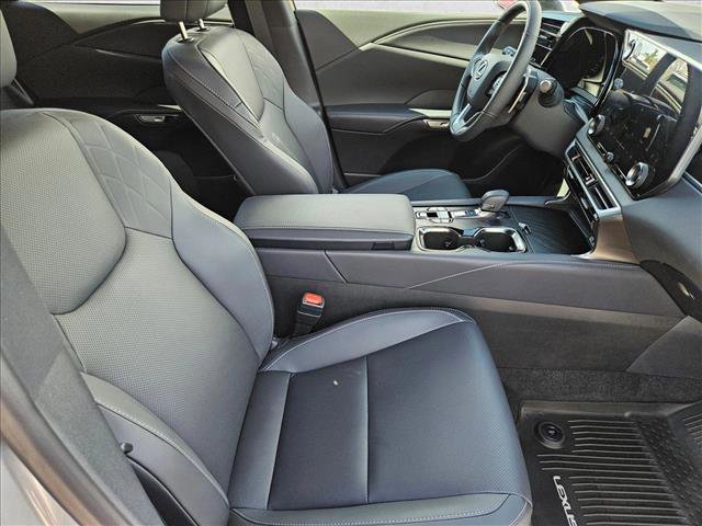 Used 2026 Lexus RX 350 Premium w/ Kick Snesor w/ Tow Package image 27