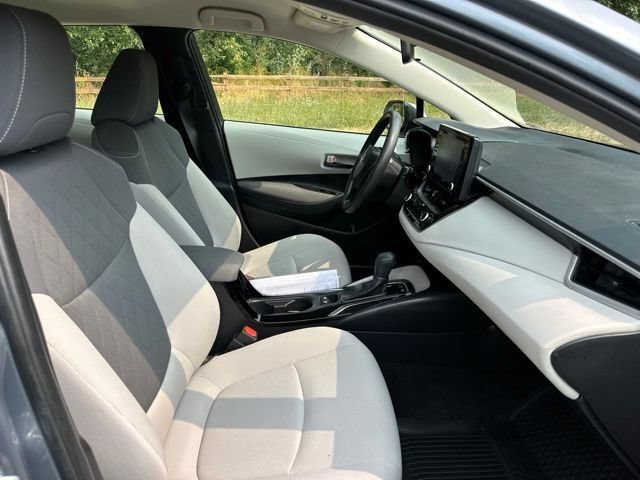 Used 2022 Toyota Corolla LE FWD image 24