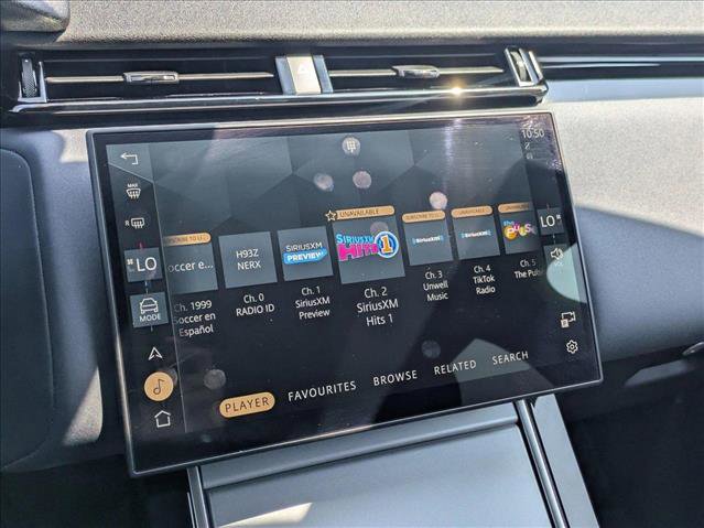 Certified 2025 Land Rover Range Rover Velar S image 15