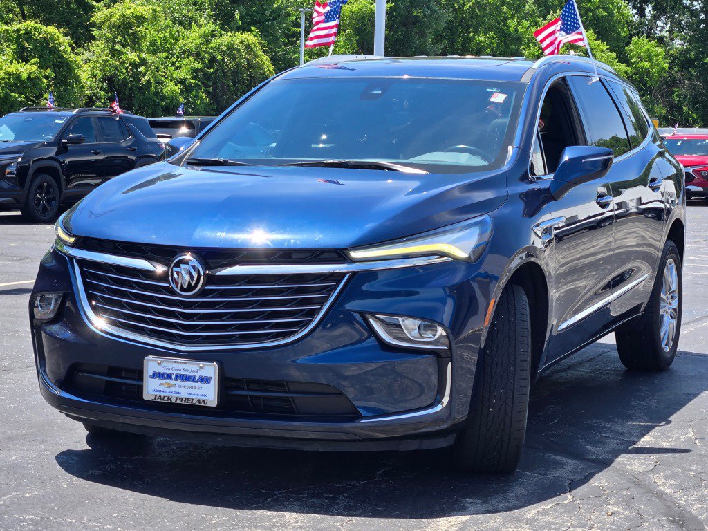 Certified 2023 Buick Enclave Essence w/ Experience Buick Package FWD image 5