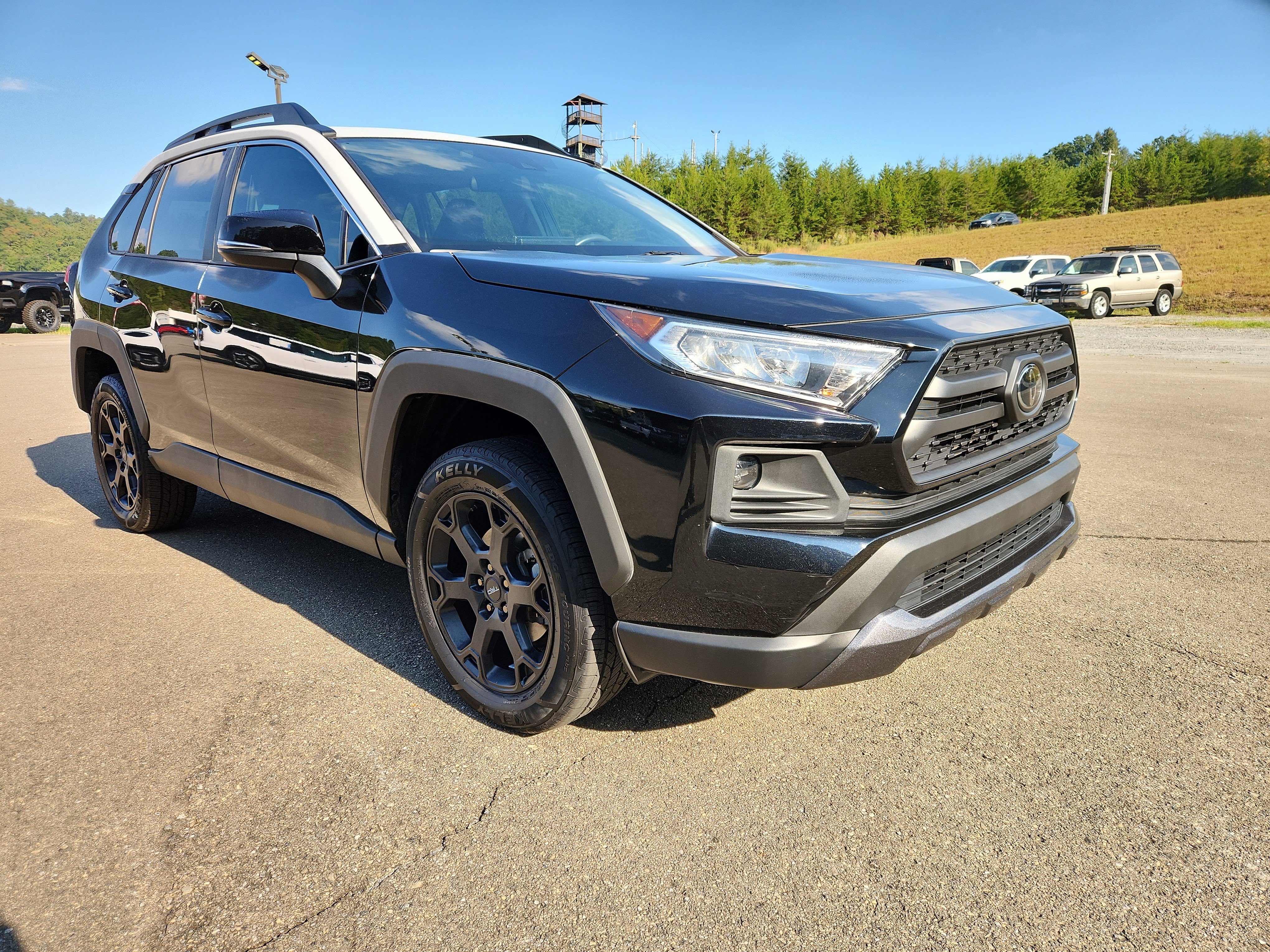Used 2021 Toyota RAV4 TRD Off-Road image 11
