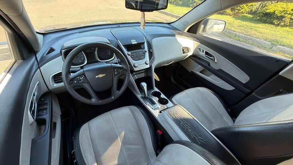 Used 2015 Chevrolet Equinox LS w/ LPO, Protection Package FWD image 11