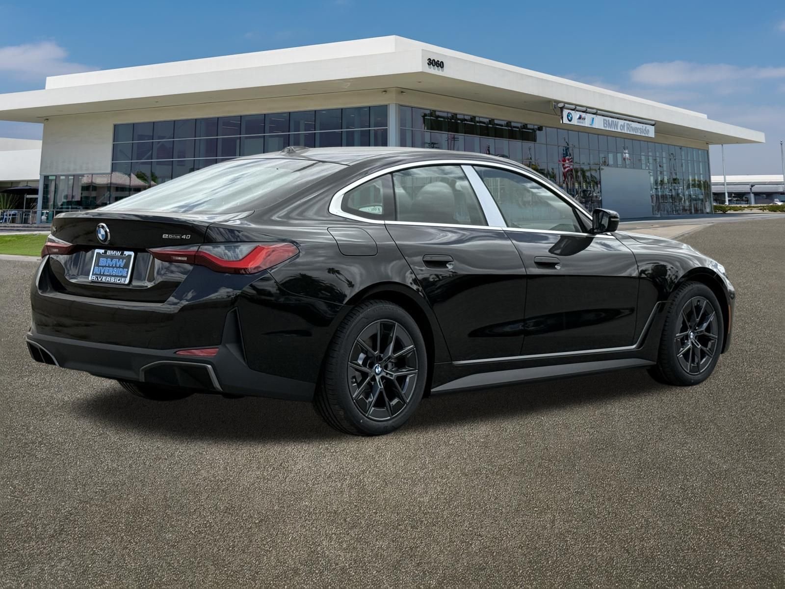 New 2026 BMW i4 eDrive40 w/ Premium Package RWD image 10
