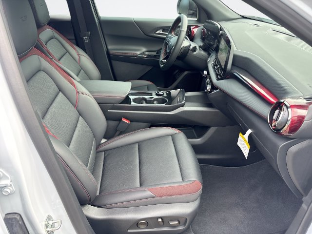 New 2027 Chevrolet Equinox RS w/ Convenience Package III FWD image 25