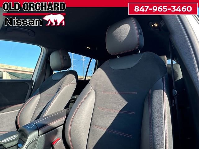 Used 2023 Mercedes-Benz GLB 250 4MATIC image 14