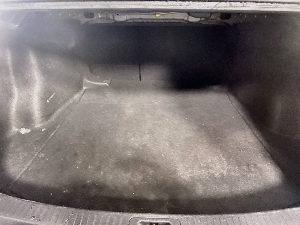 Used 2024 Toyota Corolla LE FWD image 33