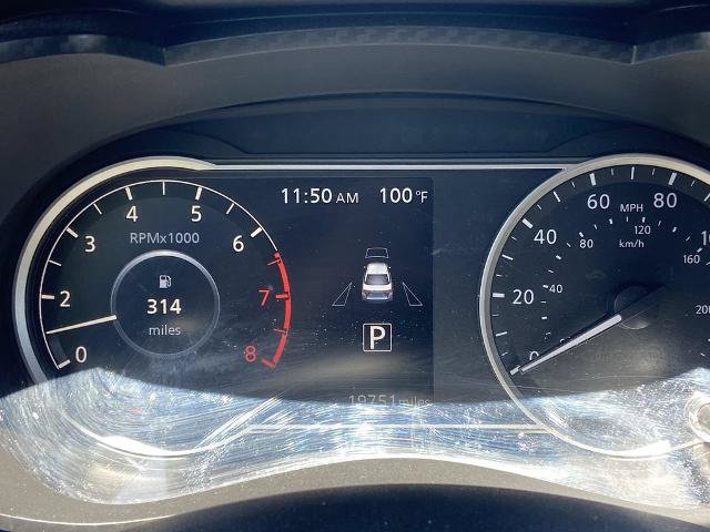 Used 2025 Nissan Versa SV FWD image 7