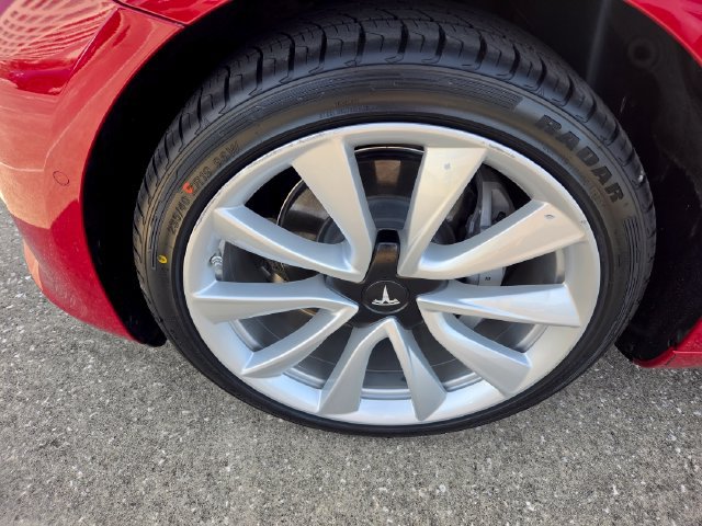 Used 2019 Tesla Model 3 Standard Range RWD image 8