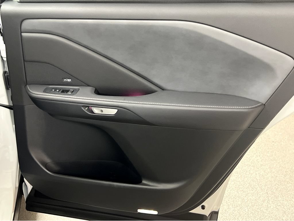 New 2026 Lexus TX 350 AWD image 21