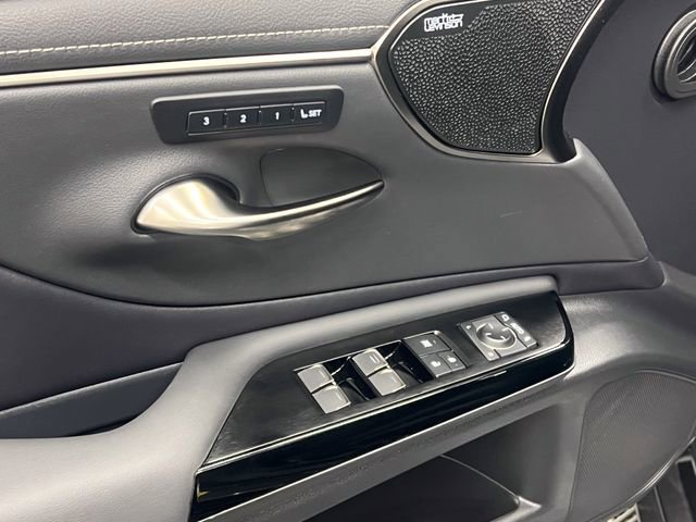 Certified 2023 Lexus ES 350 F Sport w/ Accessory Package (Z2) FWD image 9