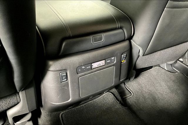 Used 2024 Nissan Armada Platinum w/ Cargo Package image 35