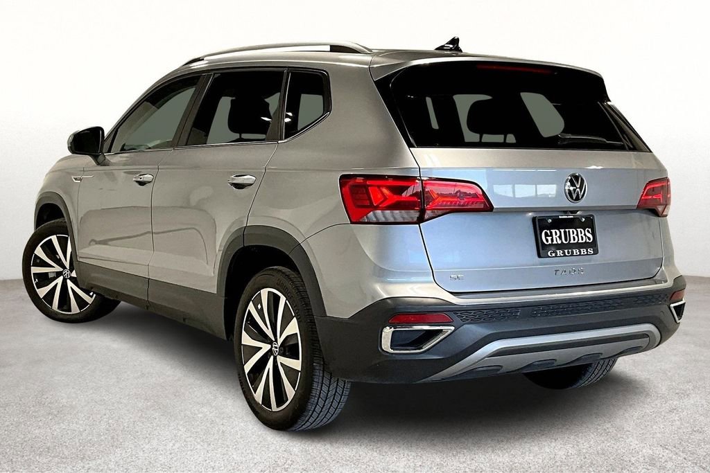 Used 2024 Volkswagen Taos SE image 15