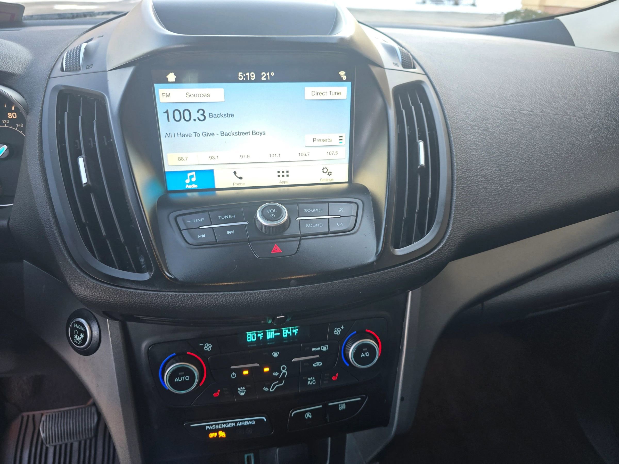 Used 2019 Ford Escape SEL image 33