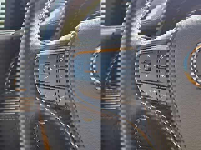 Used 2021 Lexus LS 500 w/ Accessory Package (Z2) image 23