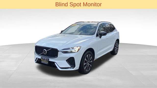 Used 2025 Volvo XC60 B5 Plus image 4