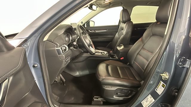 Used 2025 MAZDA CX-5 Carbon Edition AWD/4WD image 11