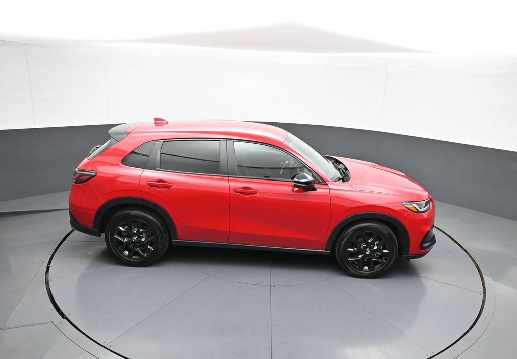 Certified 2025 Honda HR-V Sport image 35