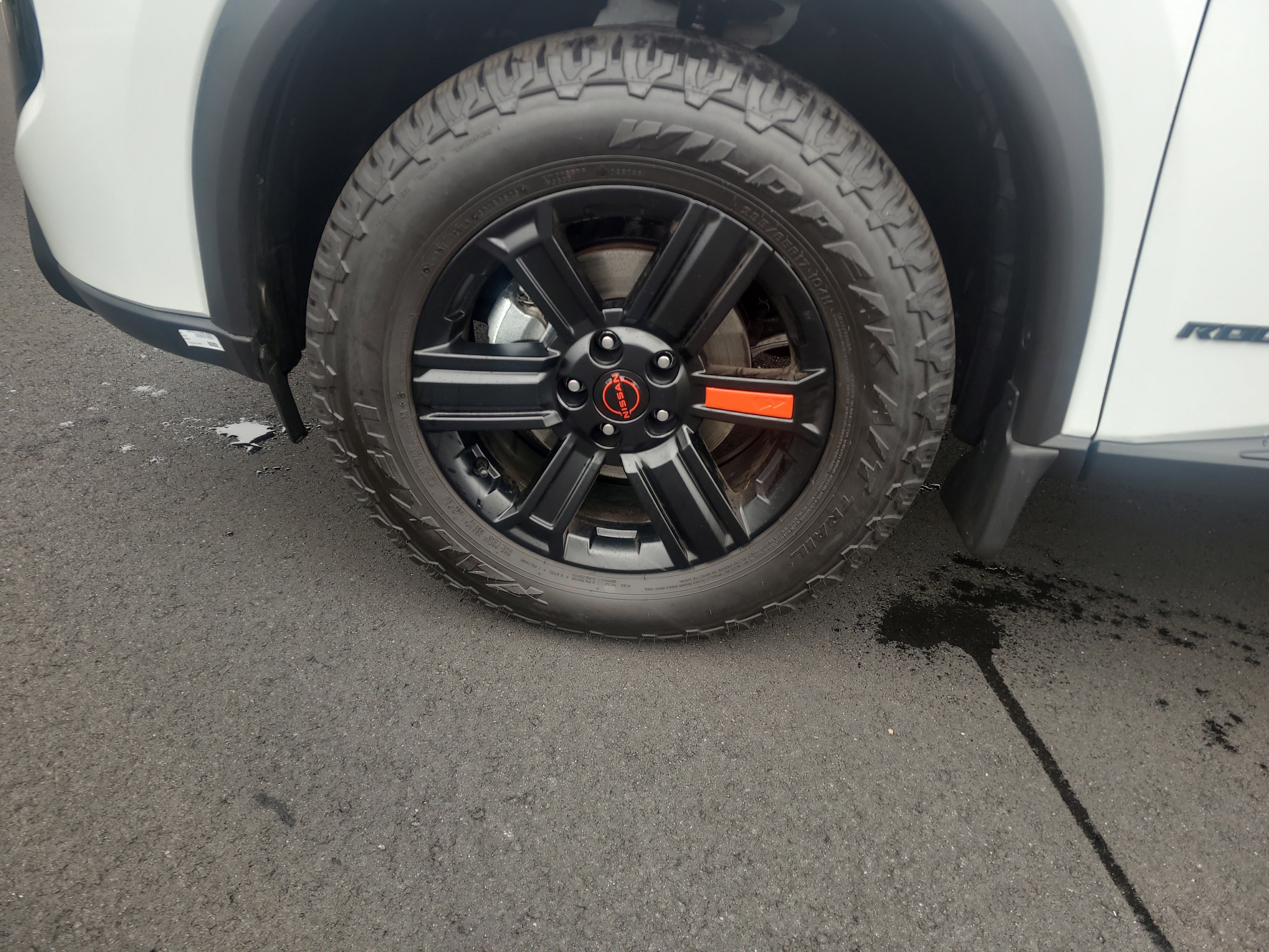 Used 2026 Nissan Rogue SV image 10