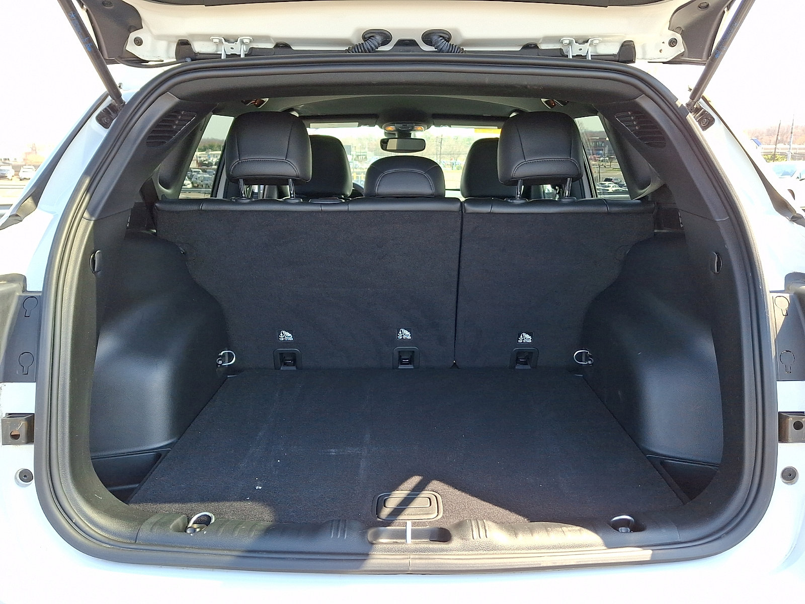 Certified 2023 Jeep Compass Latitude image 29
