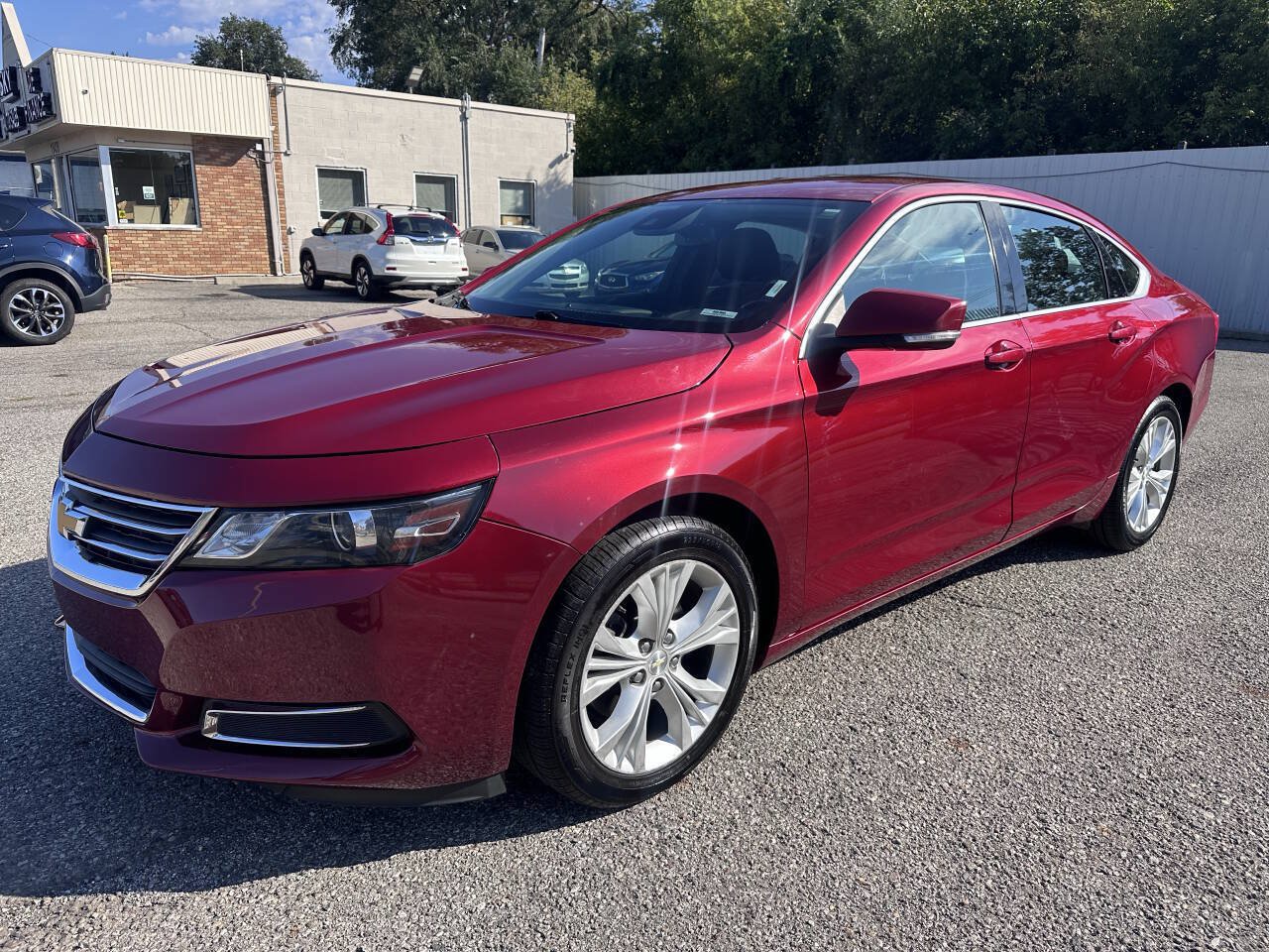Used 2015 Chevrolet Impala LT w/ Convenience Package FWD image 1