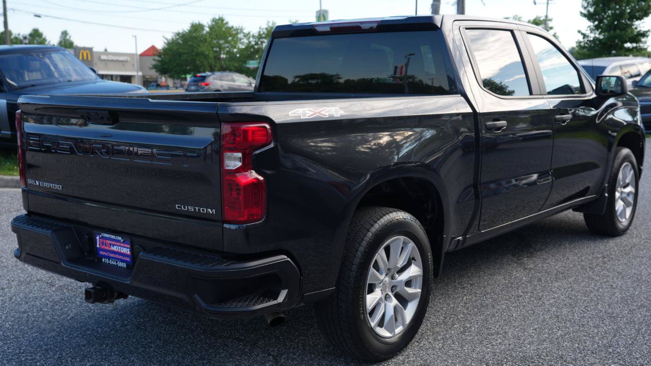 Used 2022 Chevrolet Silverado 1500 Custom AWD/4WD image 4