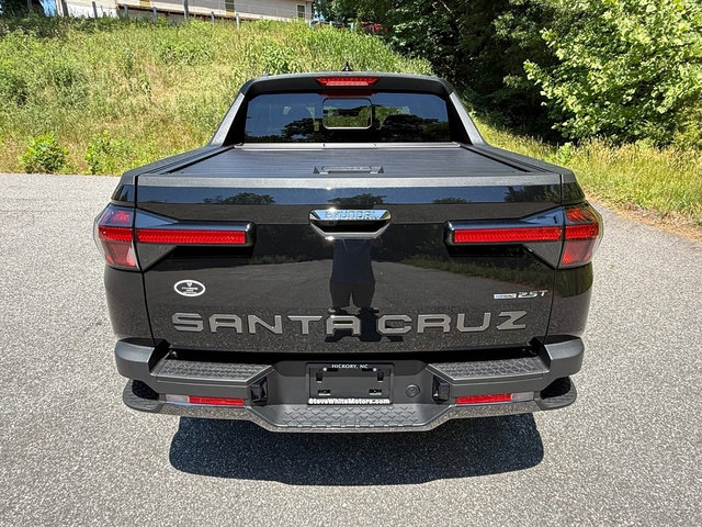 Used 2025 Hyundai Santa Cruz Limited AWD/4WD image 7