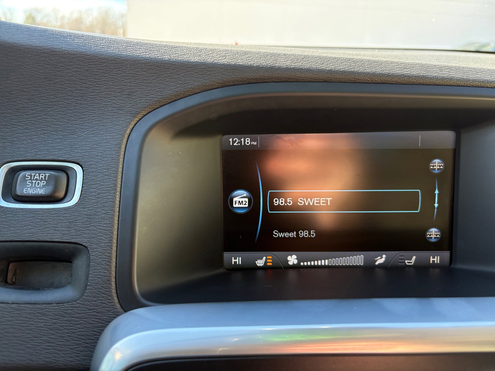 Used 2015 Volvo S60 T5 Premier image 25