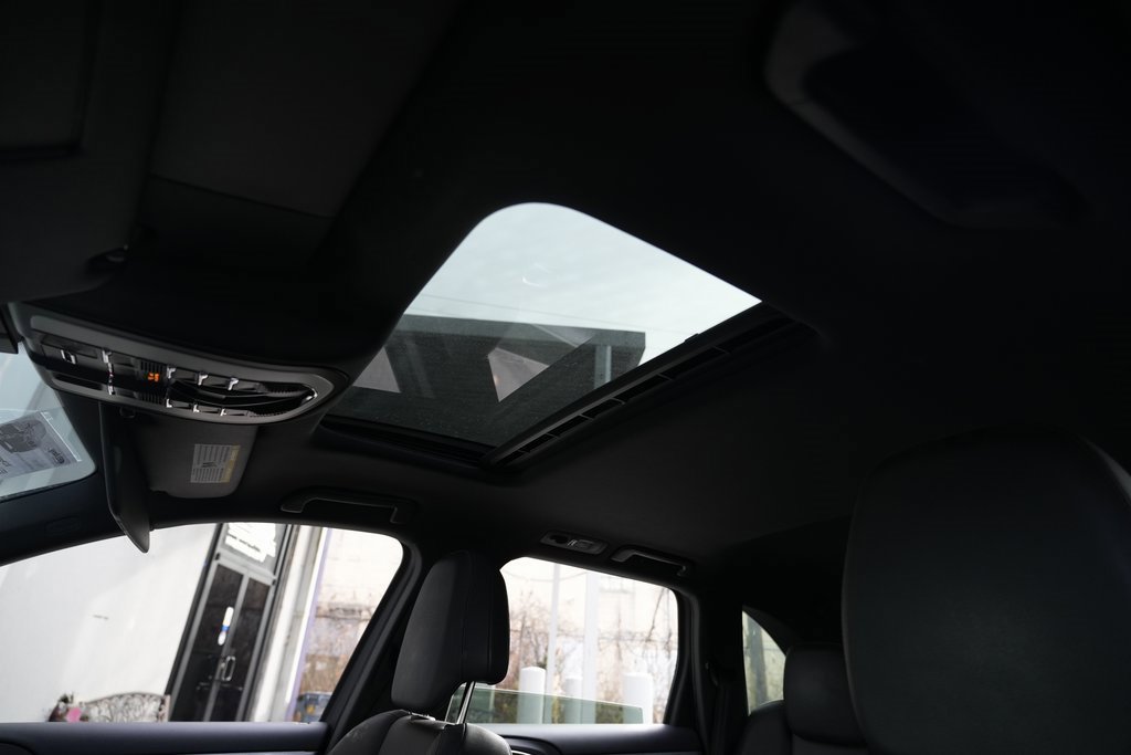 Used 2012 Porsche Cayenne image 18