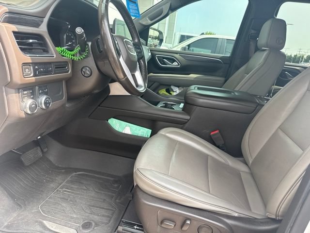 Used 2021 GMC Yukon XL SLT w/ SLT Luxury Package AWD/4WD image 5