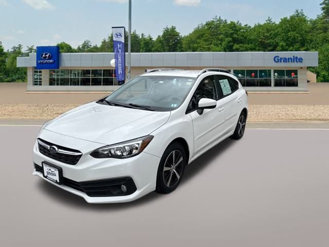 Used 2022 Subaru Impreza Premium image 2