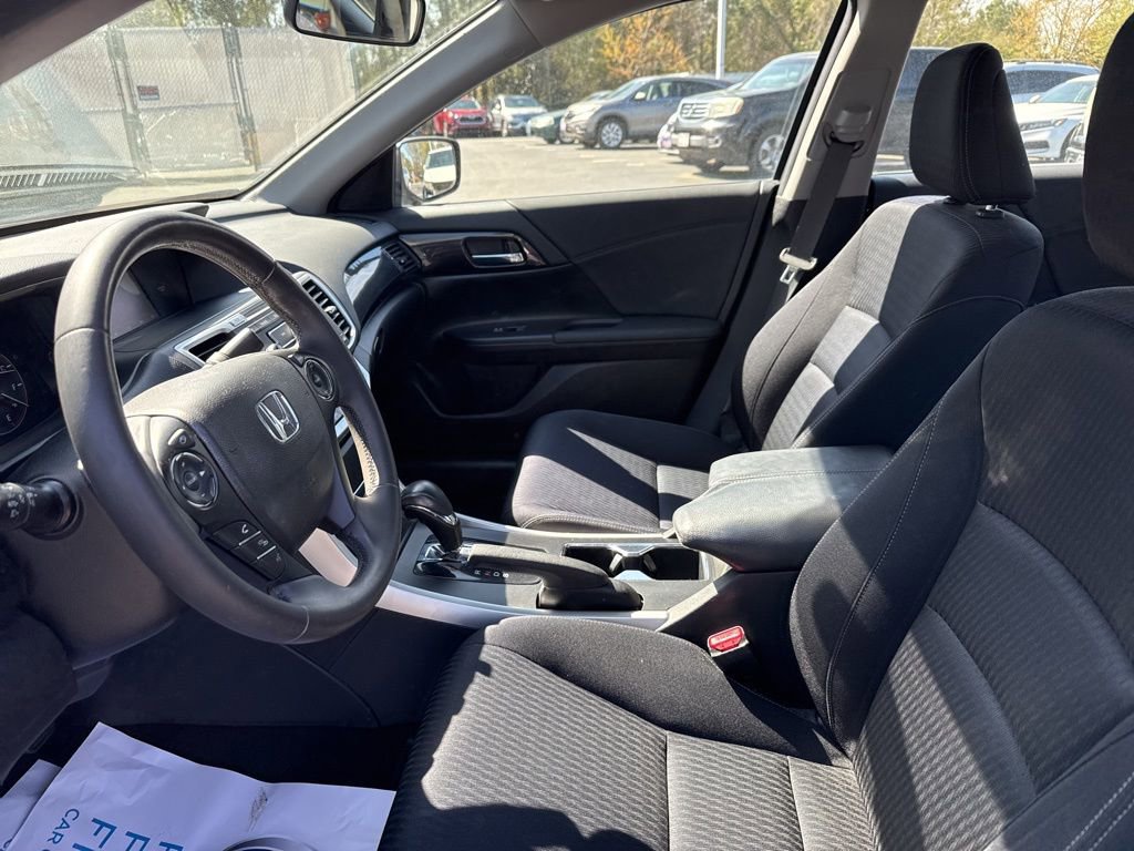 Used 2014 Honda Accord Sport image 18