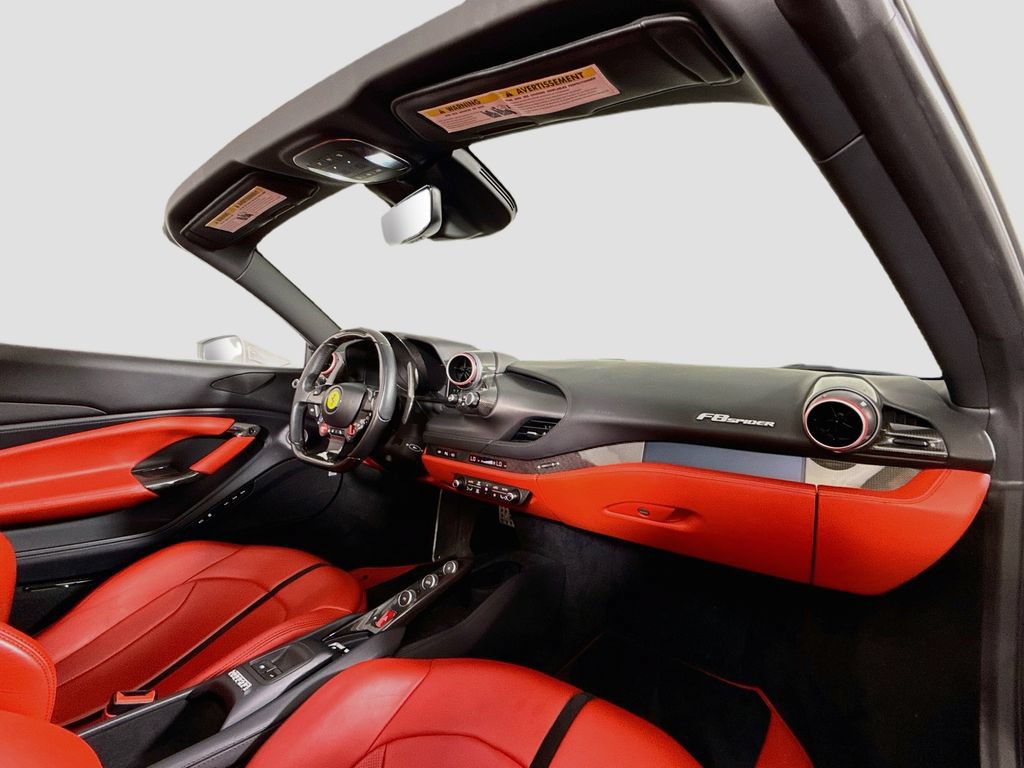 Certified 2022 Ferrari F8 Tributo RWD image 17