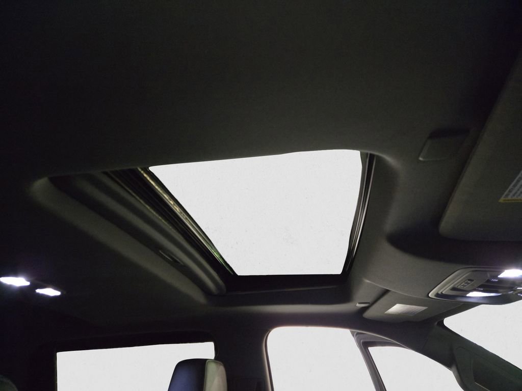 Used 2019 GMC Sierra 1500 SLT w/ SLT Premium Plus Package image 18