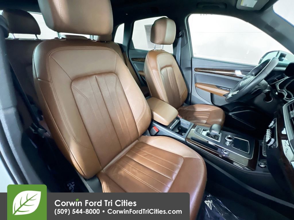 Used 2019 Audi Q5 2.0T Premium Plus w/ Premium Plus Package image 17