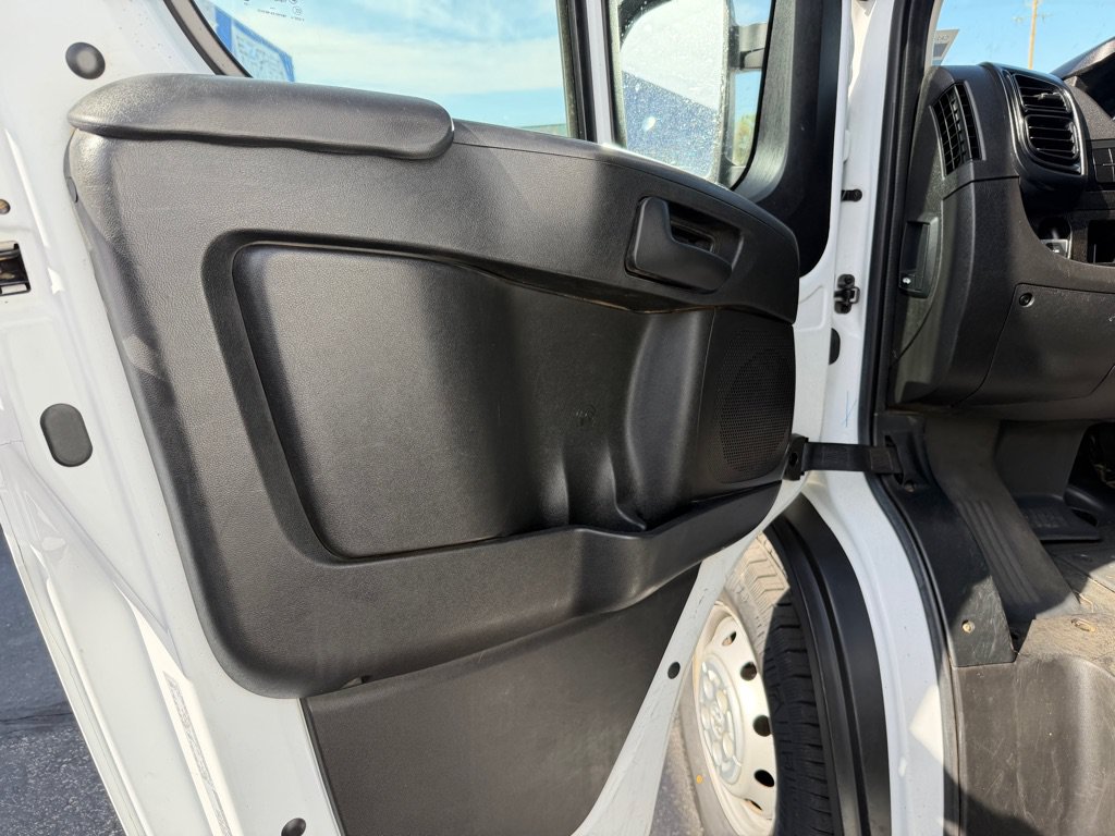 Used 2023 RAM ProMaster 2500 FWD image 11