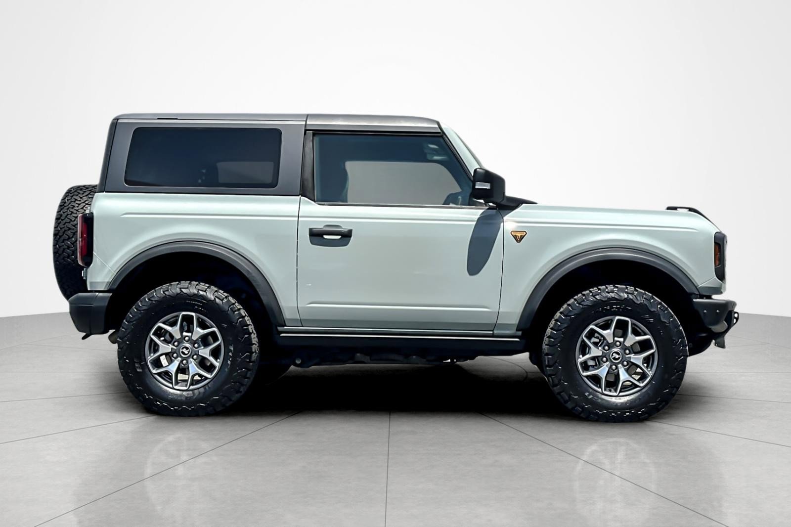 Used 2021 Ford Bronco Badlands image 6